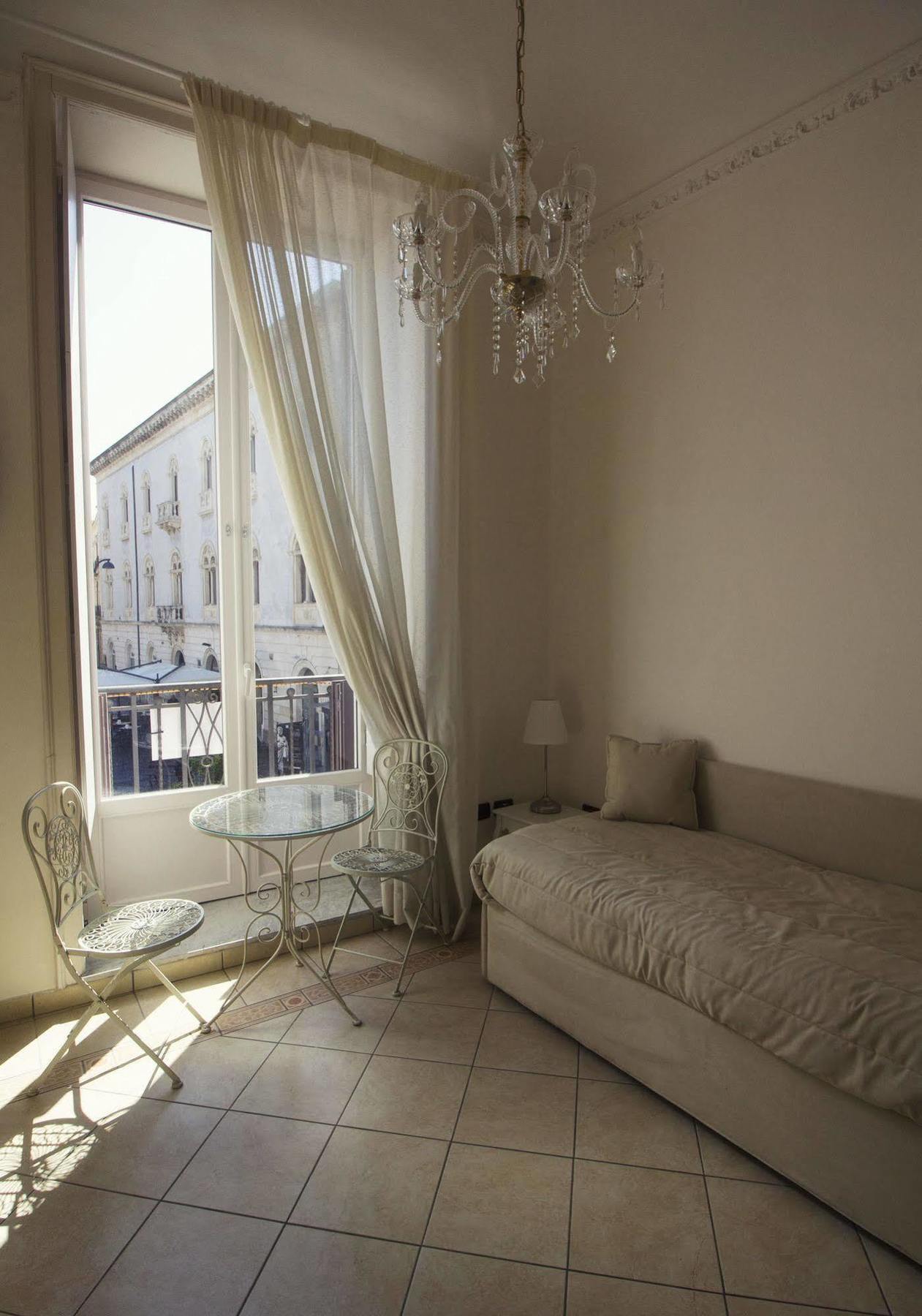 سيراكوزا B&B Diana المظهر الخارجي الصورة